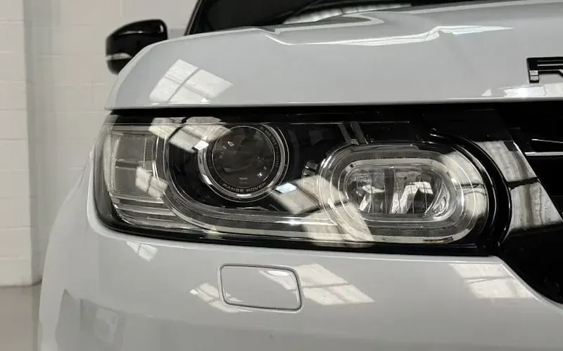Used Land Rover Range Rover Sport HSE Dynamic 306 HP (225 kW) 2017 White SUV