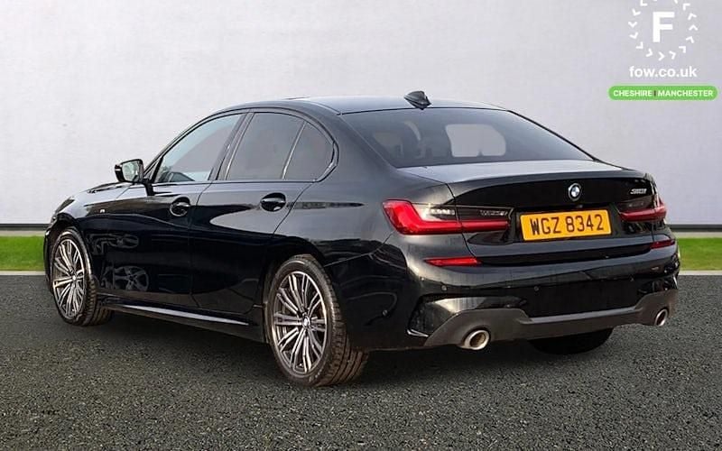 Used BMW 318 Comfort Edition 156 HP (114 kW) 2021 Black Sedan