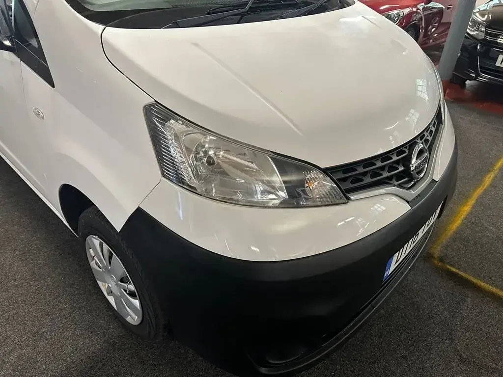 Used Nissan NV200 Acenta 2016 White MPV