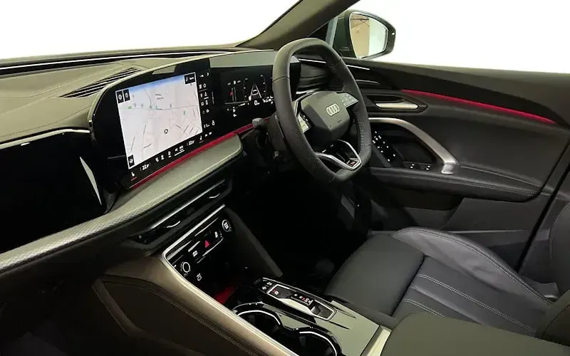 New Audi Q5 S-Line 204 HP (150 kW) 2026 SUV