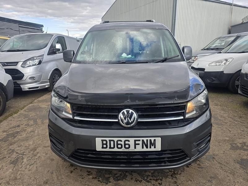 Used VW Caddy Highline 102 HP (75 kW) 2016 Grey MPV