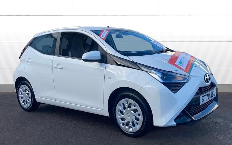 Used 2021 Toyota Aygo X-play Hatchback | £8,765 (Good price) - Image 1/4
