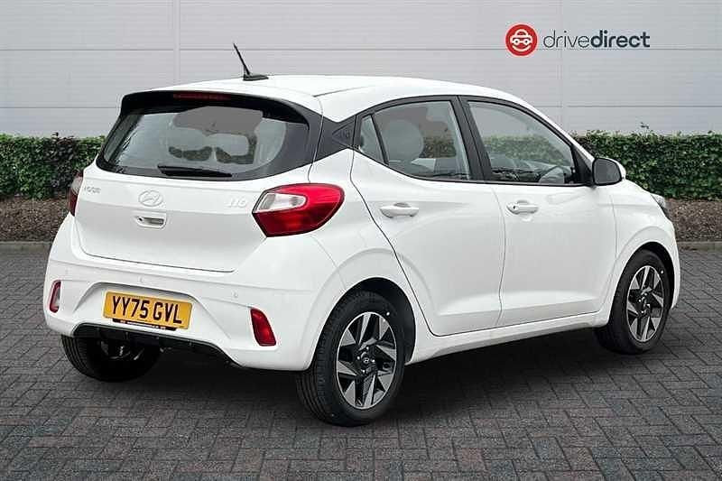 New Hyundai i10 Advanced 63 HP (46 kW) 2025 Special solid paint  atlas white Hatchback