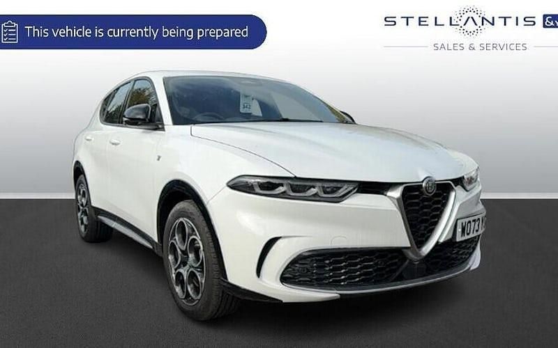 Used 2023 Alfa Romeo Tonale Ti SUV | £25,616 (A bit pricey) - Image 1/1