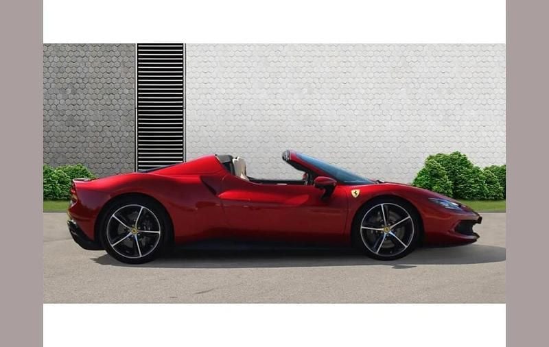 Used Ferrari Portofino 591 HP (434 kW) 2020 Red Cabriolet