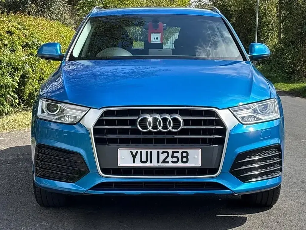 Begagnad Audi Q3 S-Line 184 HK (135 kW) 2018 Blå SUV