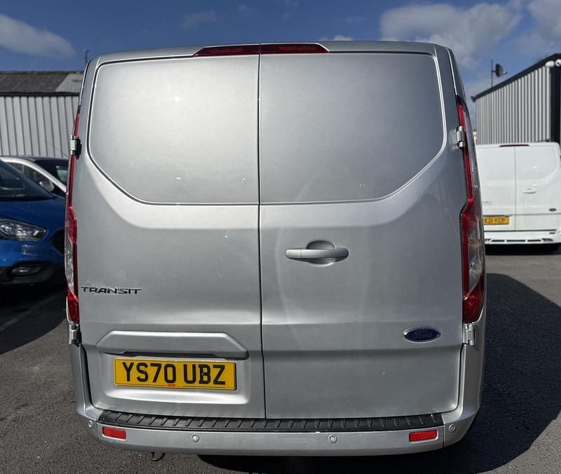 Used Ford Transit Custom Limited 130 HP (95 kW) 2020 Silver Van