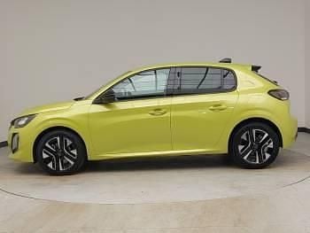 Used Peugeot 208 Allure 101 HP (74 kW) 2025 Yellow Hatchback
