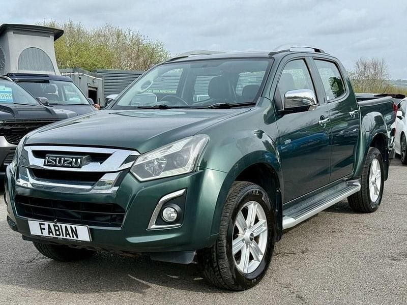 Used Isuzu Pick up 164 HP (120 kW) 2018 Green Pickup
