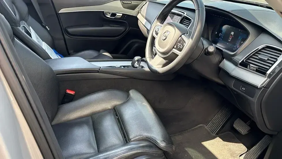 Used Volvo XC90 Plus 2022 Silver SUV