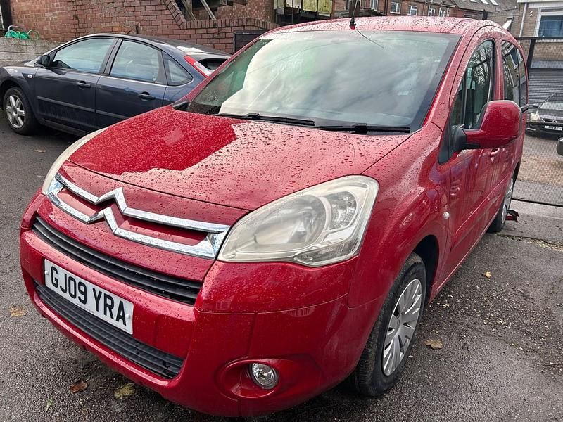Red Used 2009 Citroën Berlingo VTR Sport MPV | £4,995 - Image 1/4