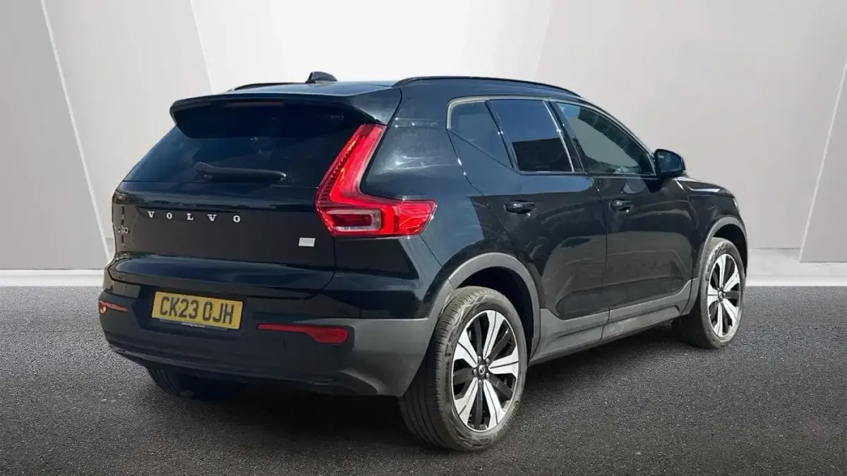 Used Volvo XC40 Plus 295 kW (402 HP) 2023 SUV