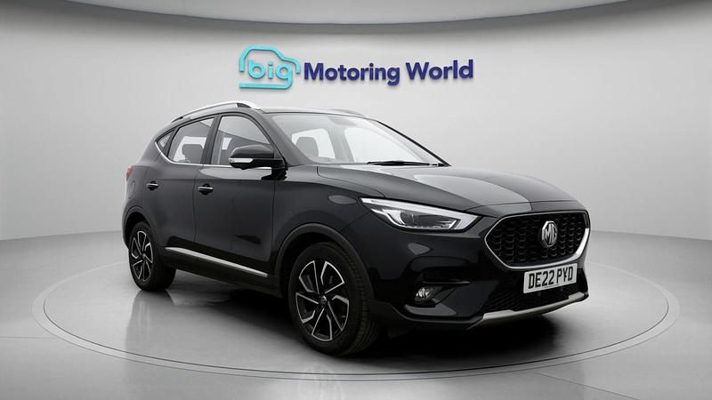 Used MG ZS Exclusive 105 HP (77 kW) 2022 Black SUV