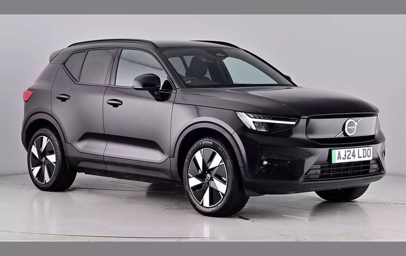 Black Used 2024 Volvo XC40 Plus SUV | £30,745 (Fair price) - Image 1/4