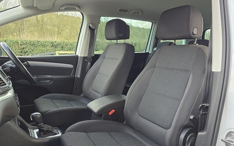 Used VW Sharan SE 150 HP (110 kW) 2021 White MPV