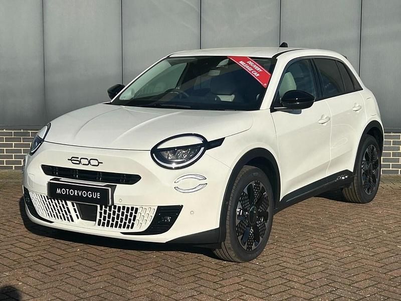 Nowe Fiat 600 La Prima 99 KM (72 kW) 2025 Biały Hatchback