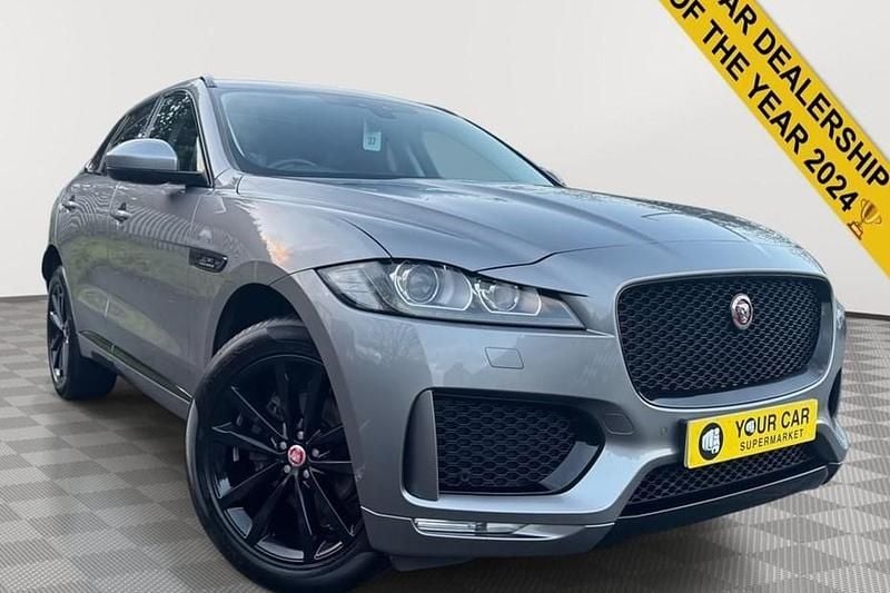 Used Jaguar F-Pace Chequered Flag 180 HP (132 kW) 2019 Grey SUV