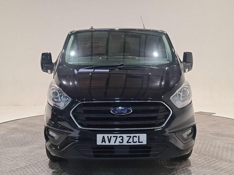 Used Ford Transit Custom Limited 130 HP (95 kW) 2023 Black Van