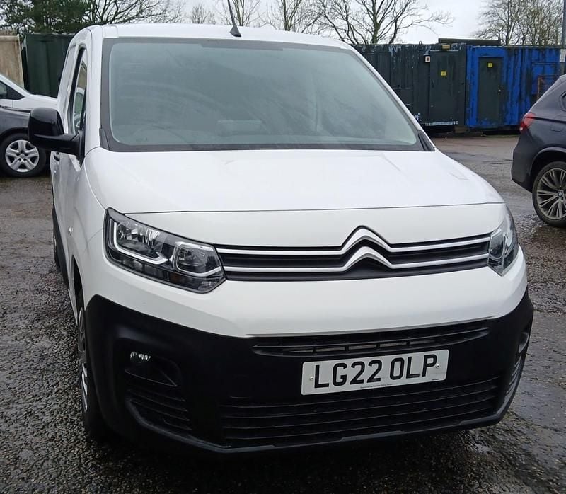 Used Citroën Berlingo 2022 White MPV