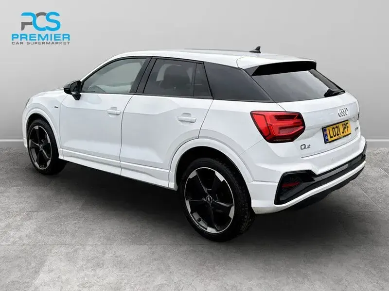 Used Audi Q2 Black Edition 150 HP (110 kW) 2021 White SUV