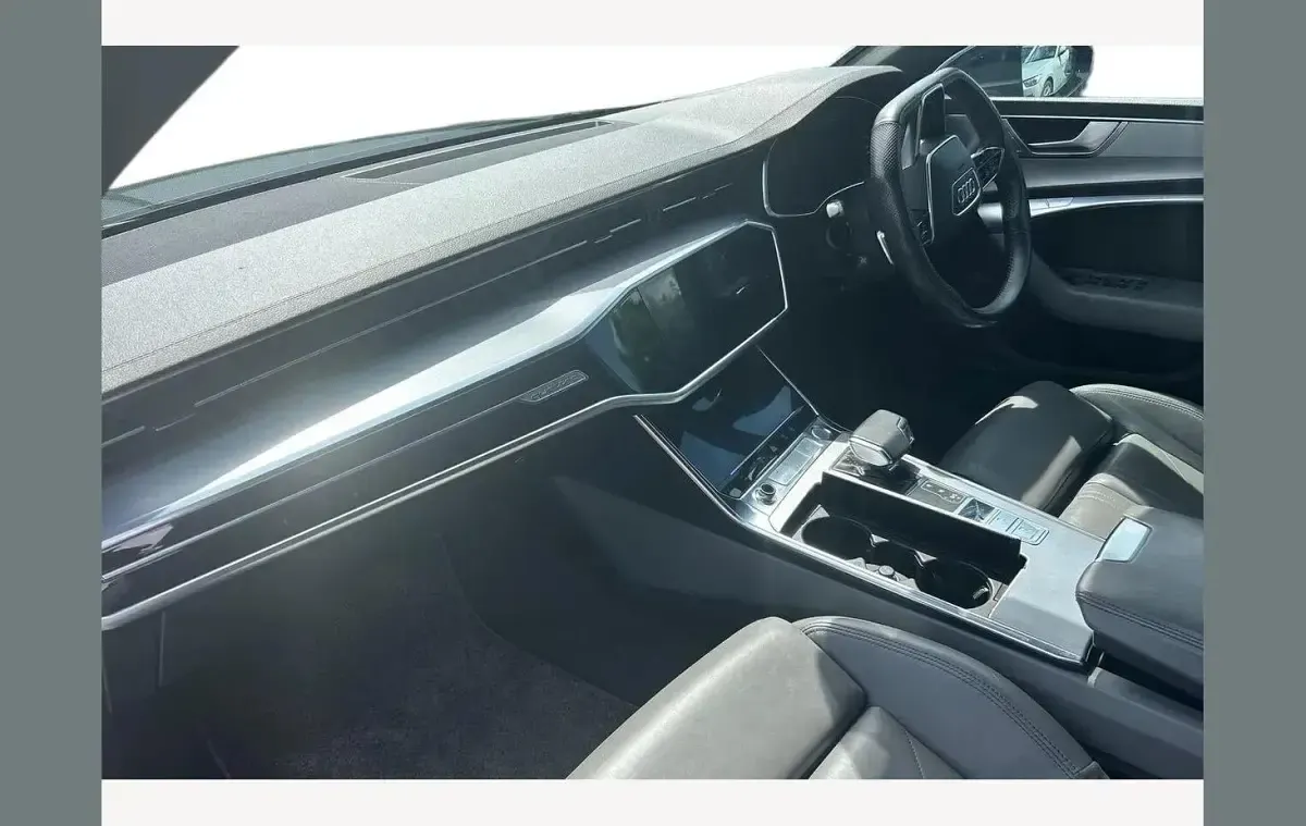 Used Audi A7 S-Line 286 HP (210 kW) 2019 Blue Hatchback