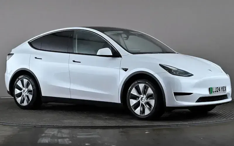 Used Tesla Model Y RWD 219 kW (299 HP) 2024 SUV