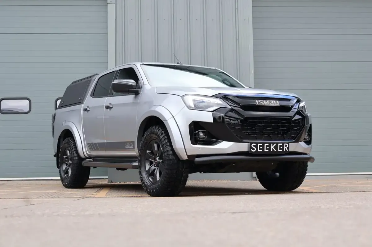 New Isuzu D-Max 2026 Silver Pickup