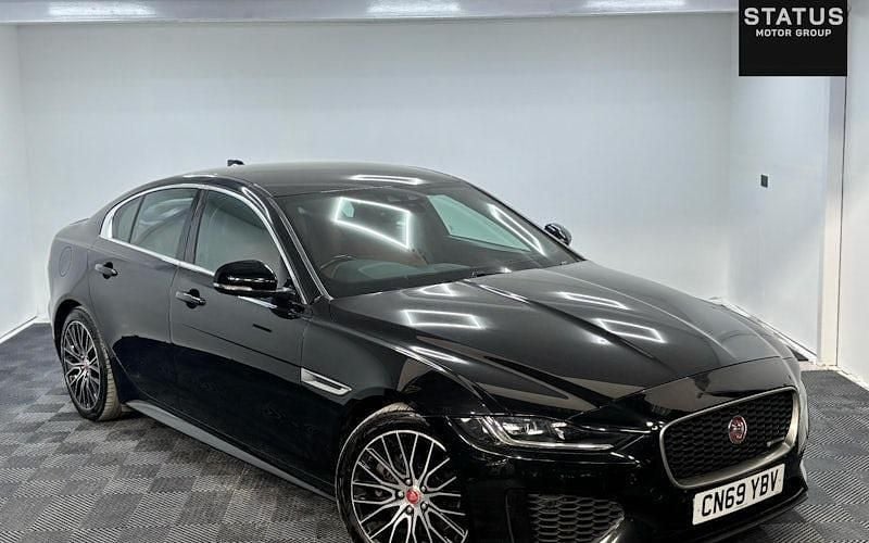 Used Jaguar XE R-Dynamic 249 HP (183 kW) 2019 Black Sedan
