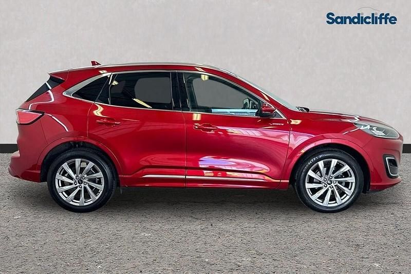 Used Ford Kuga Vignale 190 HP (139 kW) 2023 Red SUV