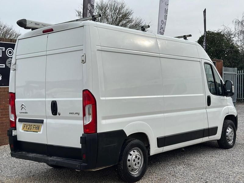 Used Citroën Relay 140 HP (102 kW) 2020 White Van