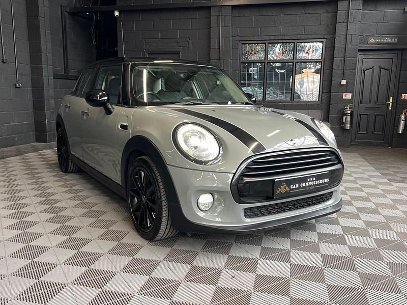 Grey Used 2017 Mini Cooper Hatch Hatchback | £9,995 (Super price) - Image 1/3