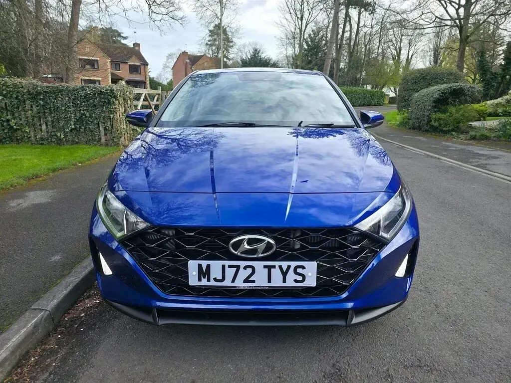 Used Hyundai i20 SE 100 HP (73 kW) 2022 Blue Hatchback