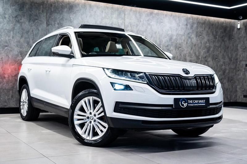 Usado Skoda Kodiaq 180 HP (132 kW) 2017 Branco SUV