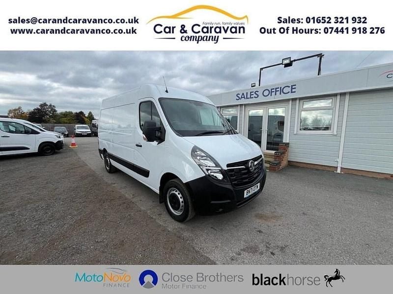 White Used 2021 Vauxhall Movano Edition Van | £11,850 (Super price) - Image 1/4