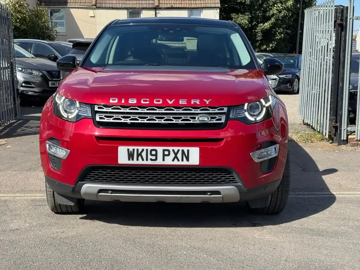 Used Land Rover Discovery Sport HSE Luxury 180 HP (132 kW) 2019 Red SUV