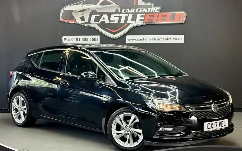 Używany Vauxhall Astra SRi 105 KM (77 kW) 2017 Hatchback