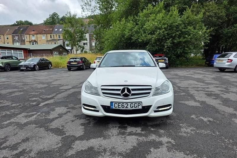 White Used 2012 Mercedes C220 Executive Sedan | £3,695 (Fair price) - Image 1/1