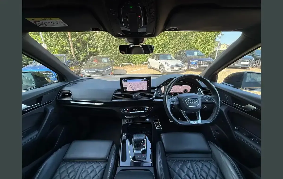Used Audi Q5 Comfort 261 HP (191 kW) 2022 Black SUV
