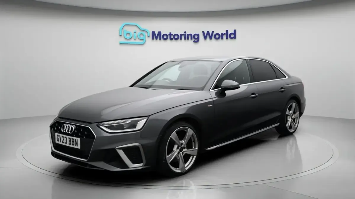 Used Audi A4 S-Line 148 HP (108 kW) 2023 Grey Sedan