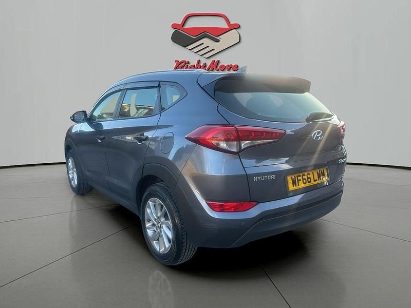 Used Hyundai Tucson SE 2017 Grey SUV