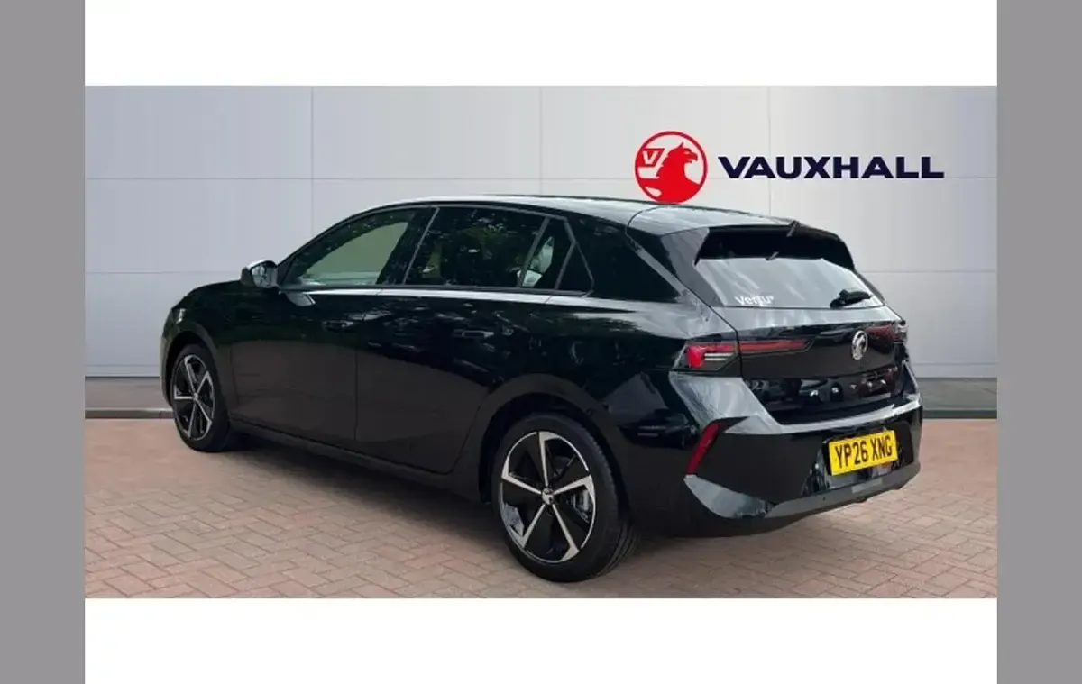 New Vauxhall Astra 130 HP (95 kW) 2026 Black Hatchback