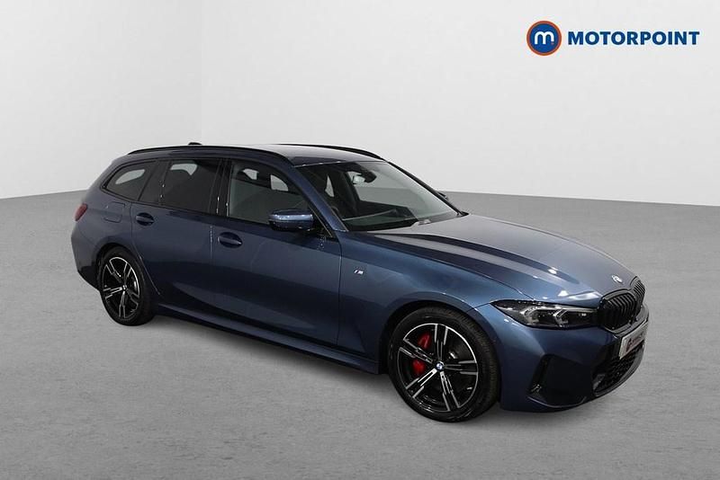 Blue Used 2025 BMW 320 M Sport Estate | £31,999 (Fair price) - Image 1/4