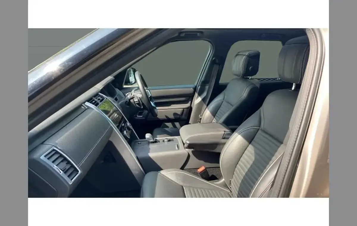 Used Land Rover Discovery 296 HP (217 kW) 2023 Other SUV