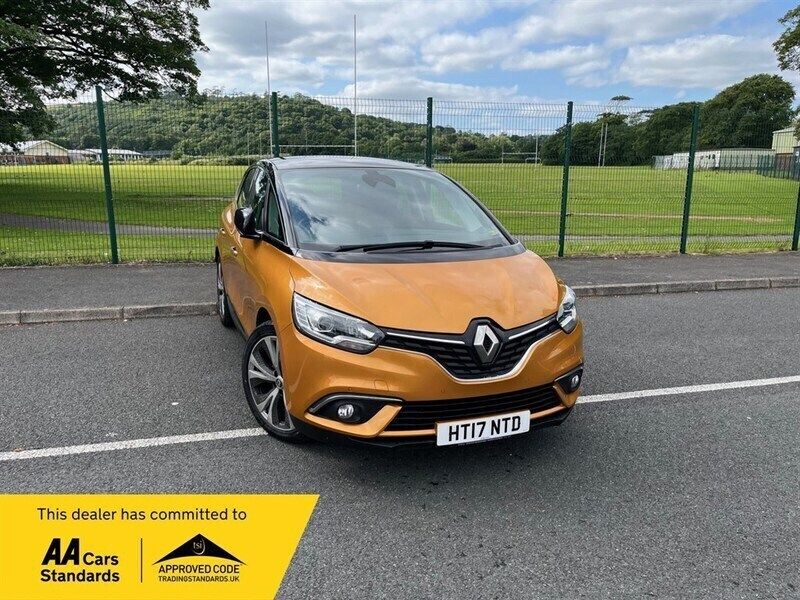 Yellow/black Used 2017 Renault Scénic IV Dynamique MPV | £9,495 (Fair price) - Image 1/4
