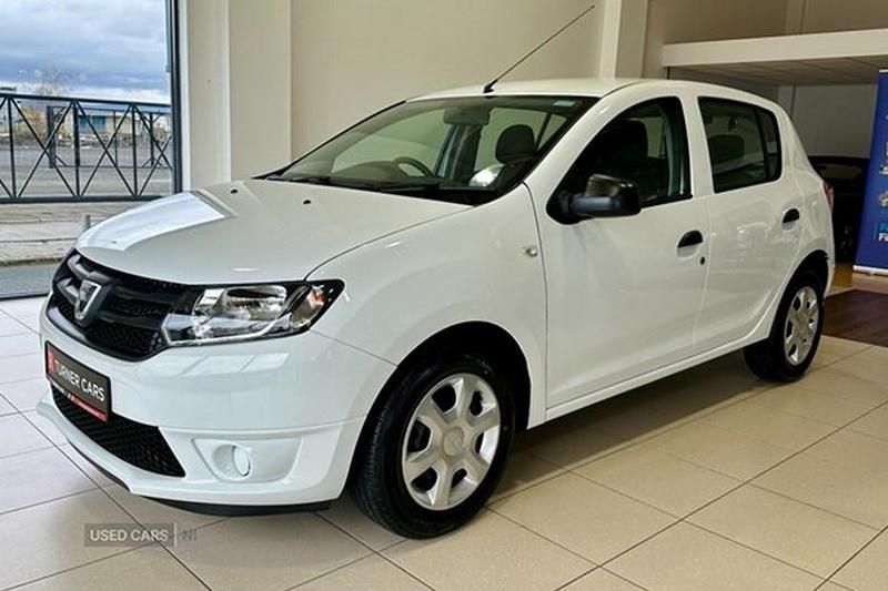 Used 2015 Dacia Sandero Ambiance | £4,395 (A bit pricey) - Image 1/1
