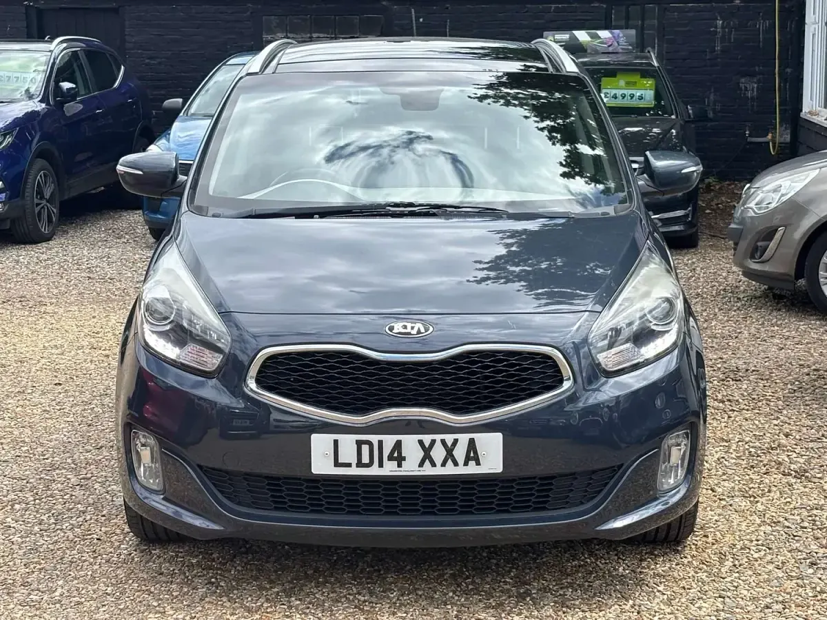 Used Kia Carens 134 HP (98 kW) 2014 Blue MPV