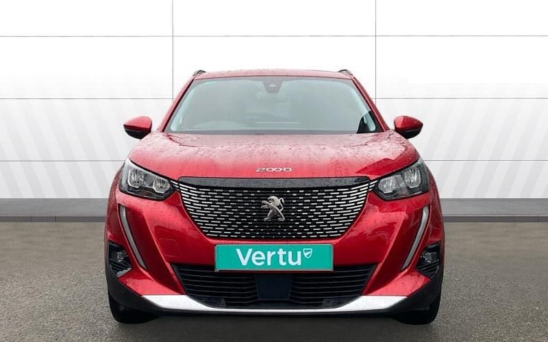 Used Peugeot 2008 Allure Premium 101 HP (74 kW) 2022 SUV