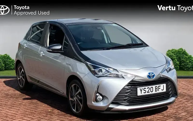 Used Toyota Yaris 101 HP (74 kW) 2020 Hatchback