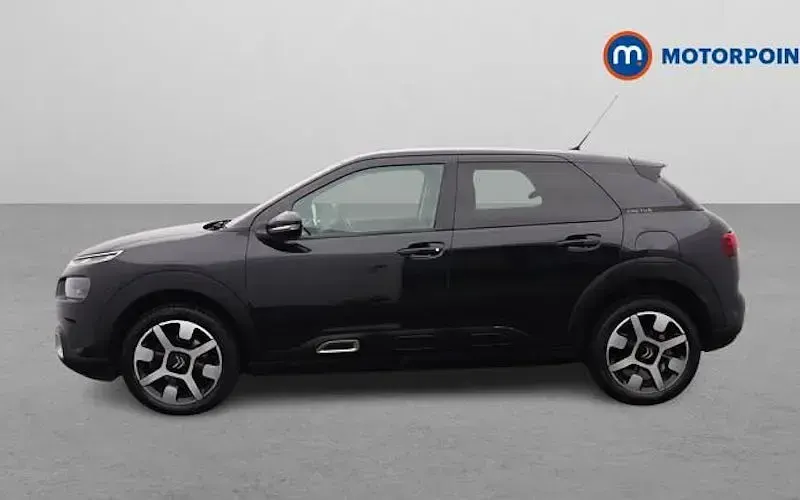 Used Citroën C4 Cactus Flair 131 HP (96 kW) 2020 Hatchback