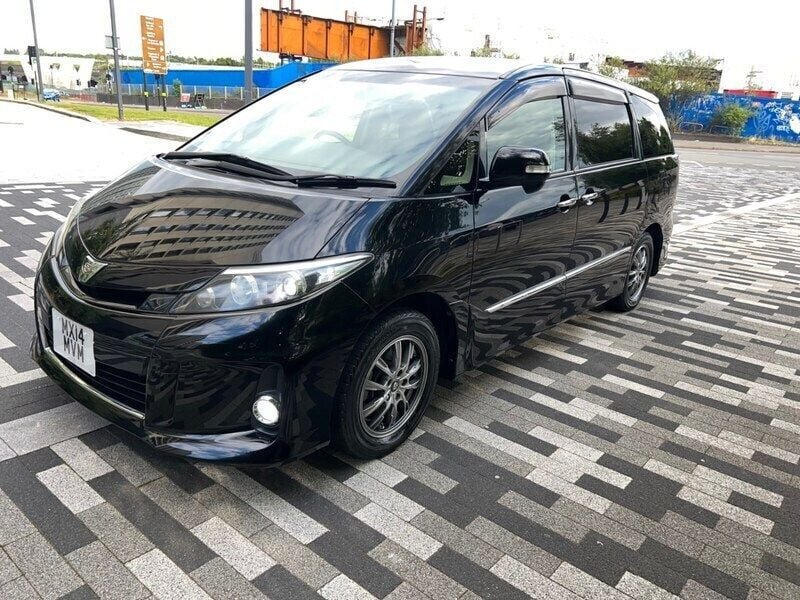Black Used 2022 Toyota Estima Edition MPV | £9,995 (Good price) - Image 1/4